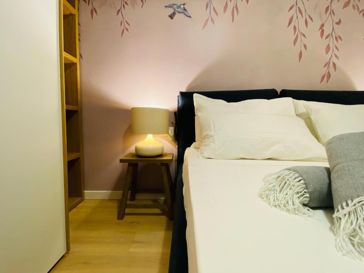 Piazzaborsa Charme Apartment Триест Экстерьер фото